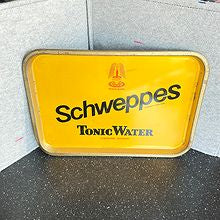 Vintage, Gammelt brett i metall med reklame - Schweppes Tonic Water