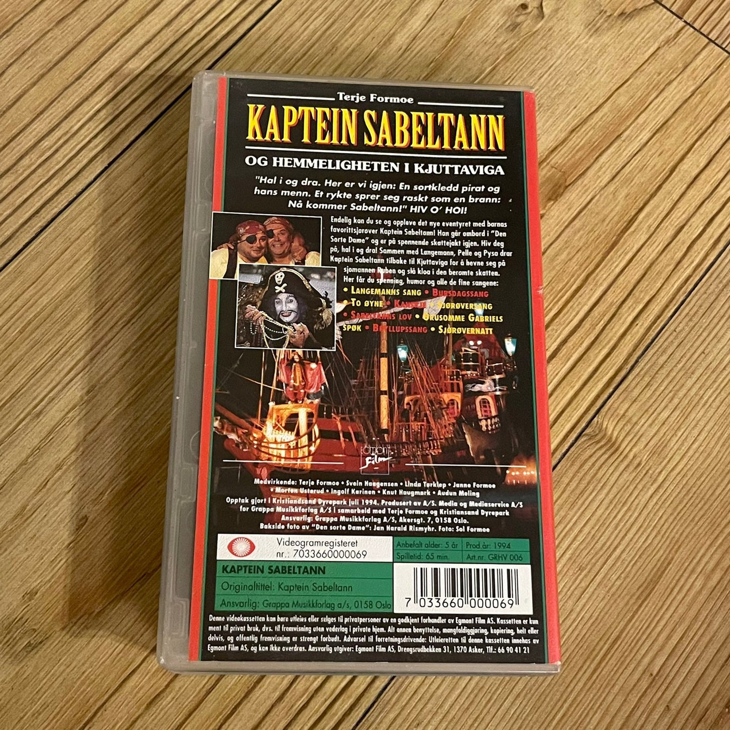 Kaptein Sabeltann og Hemmeligheten i Kjuttaviga (VHS)