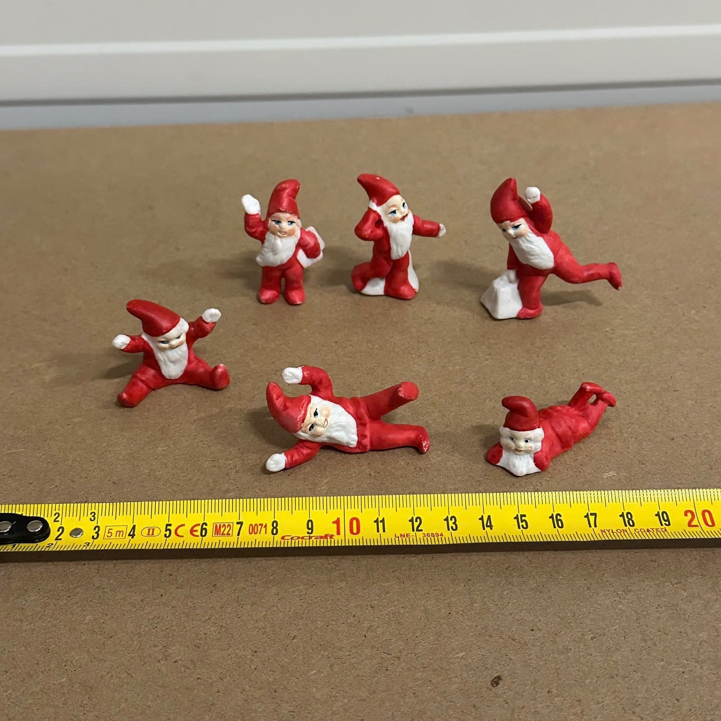 6 stk små gamle nisser fra POBRA