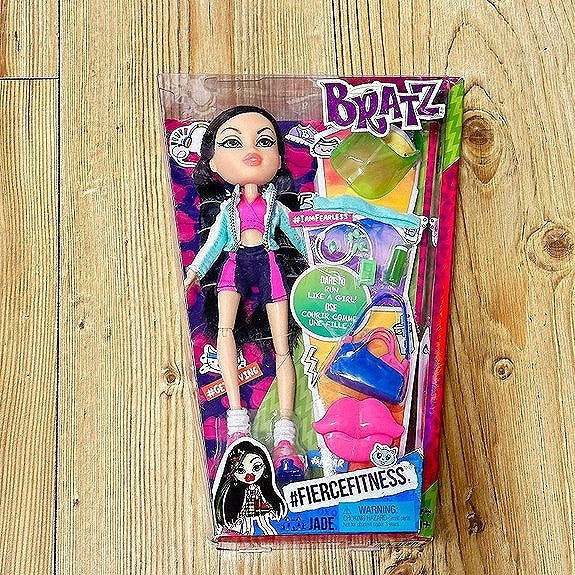 BRATZ JADE - FierceFitness Doll - Ny i eske ! (fra 2015)