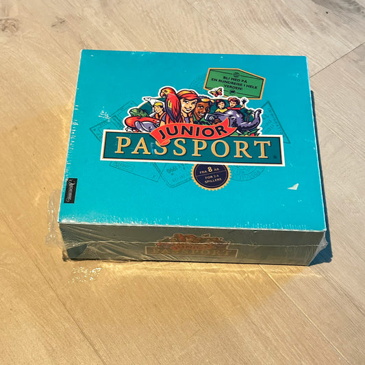 PASSPORT JUNIOR - Ny i plast !