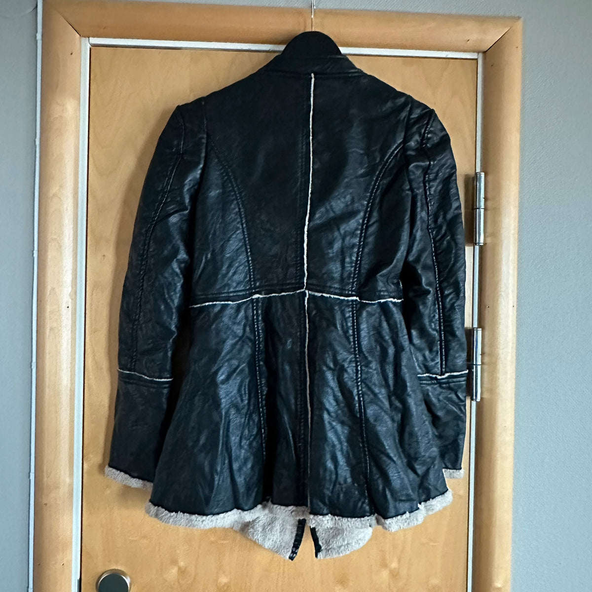 Vintage / Retro skinnjakke til dame (L)