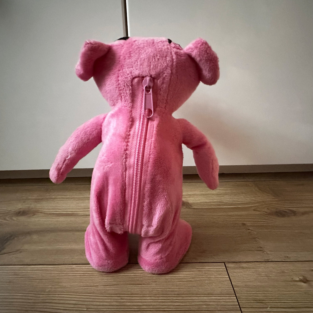 Den Rosa Panteren - Dansende bamse med lyd, spiller ledmotivet til Rosa Panteren