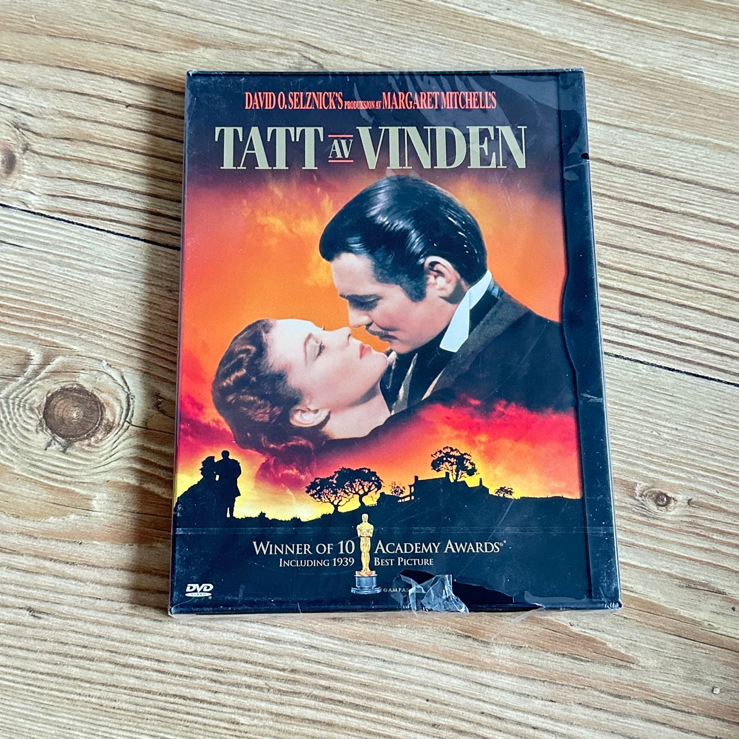 Tatt av vinden (DVD) Ny i plast