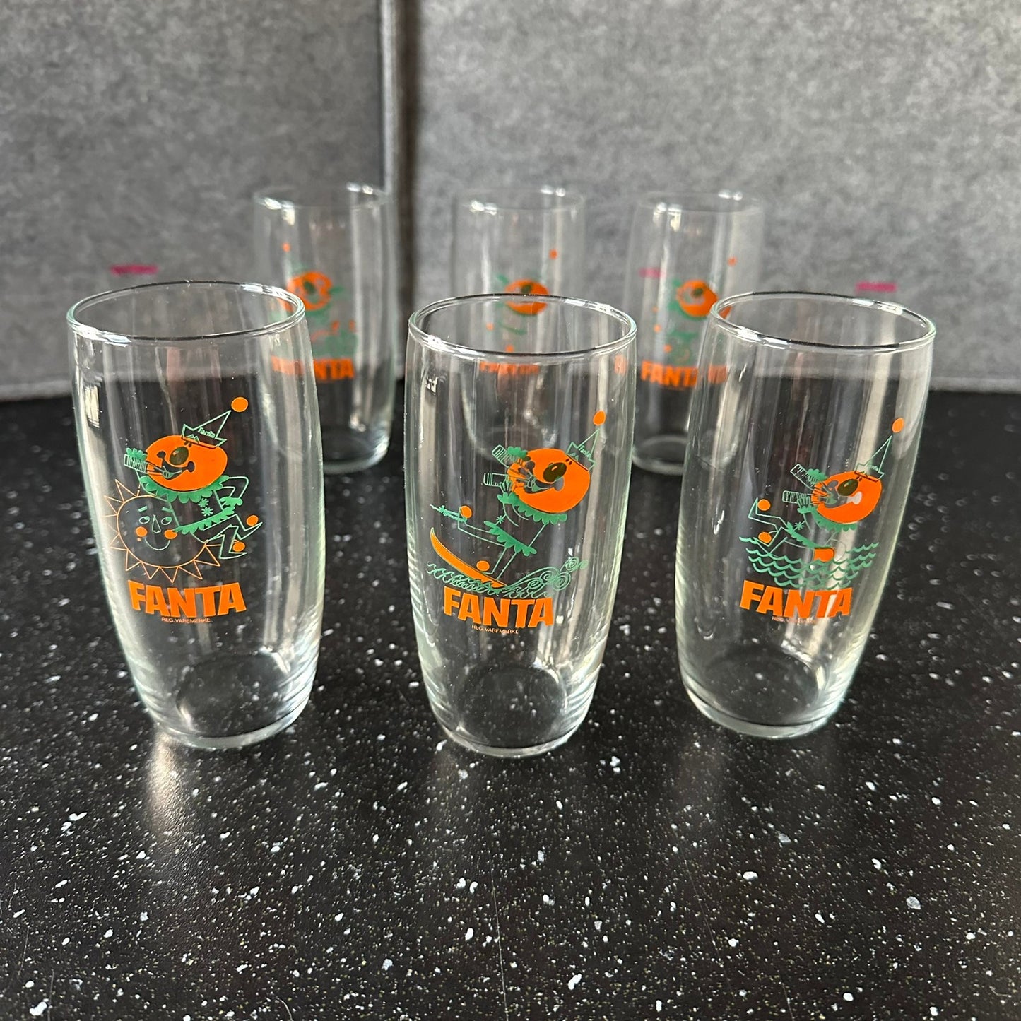 6 stk Gamle FANTA glass i original esken