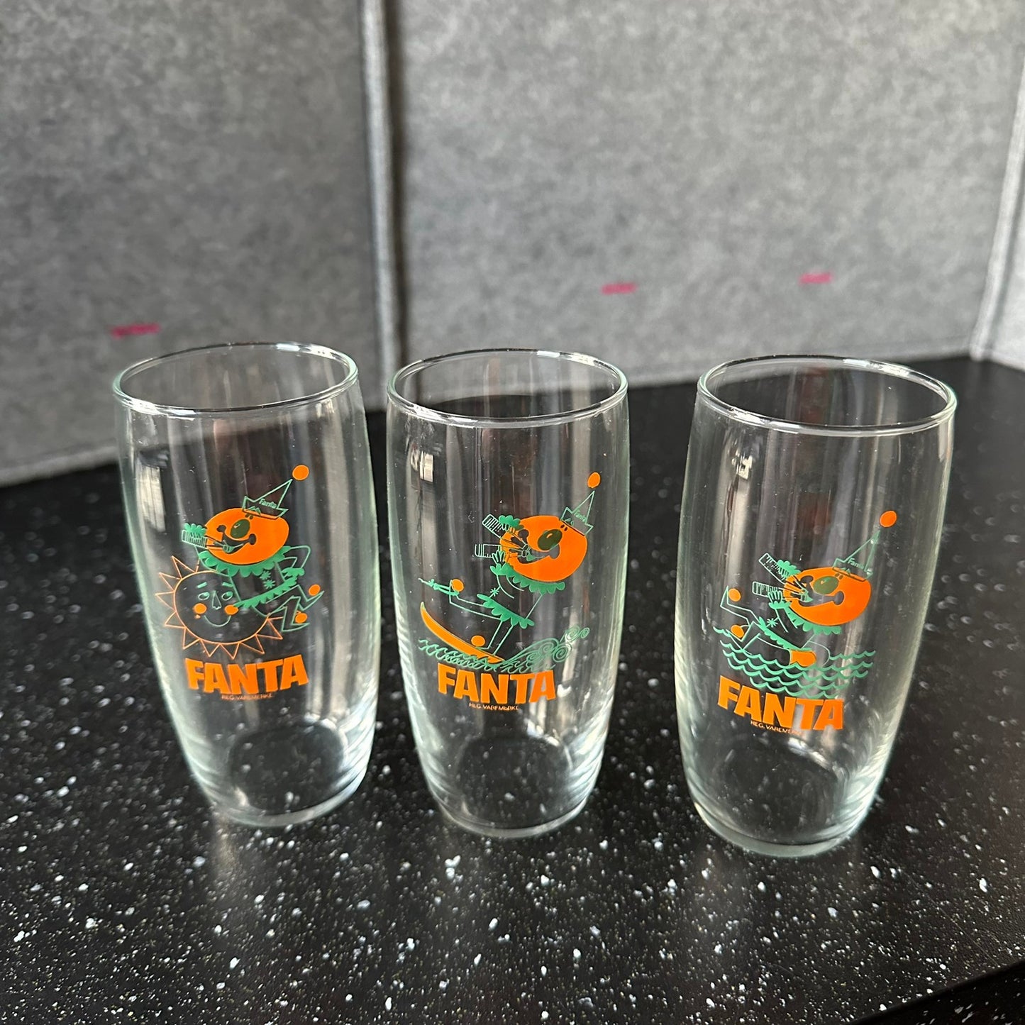 6 stk Gamle FANTA glass i original esken