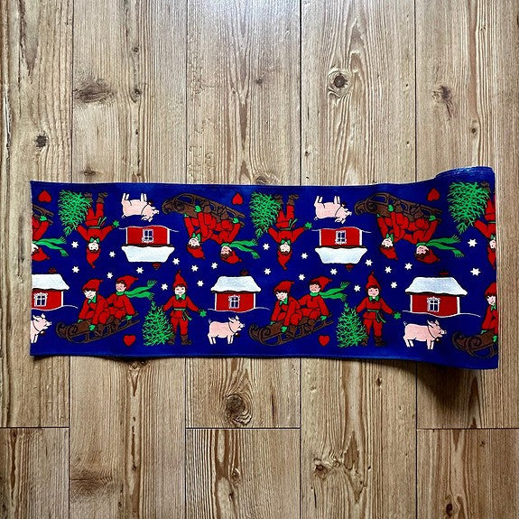 Juleduk fra 1980-tallet (440 x 28cm)