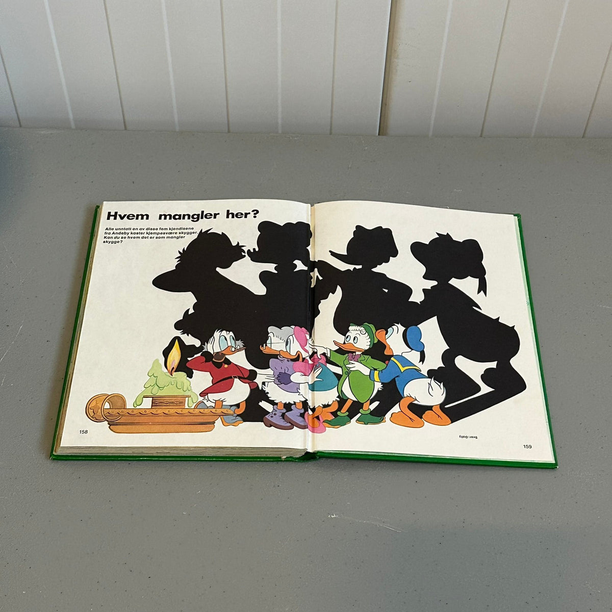 LEK MED ORD: Verber - Walt Disney bok fra 1976