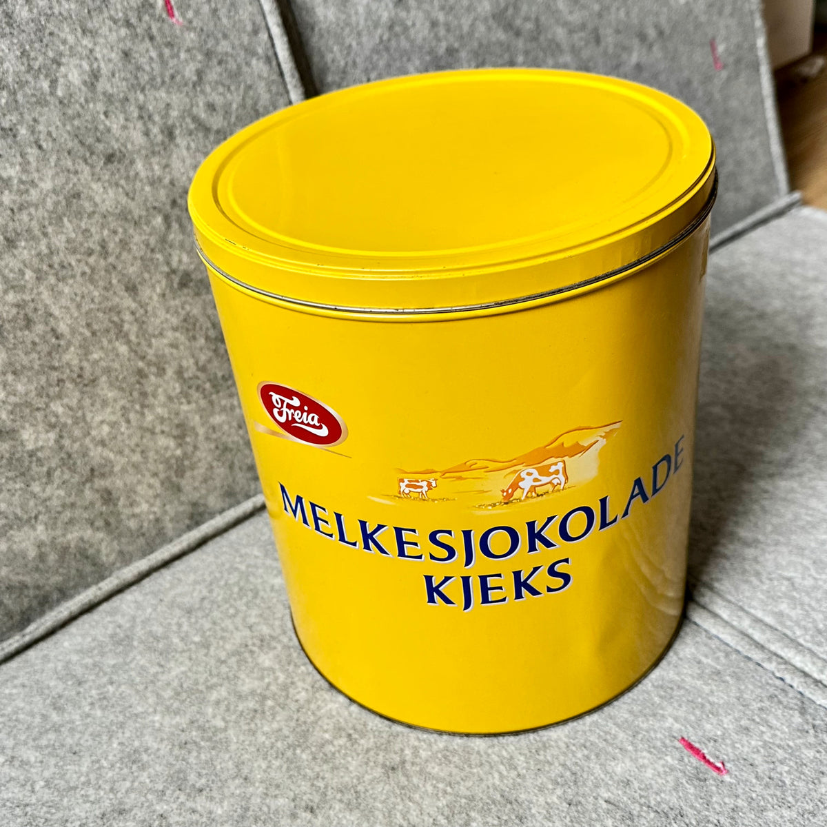 Freia melkesjokolade kjeks - stor metallboks