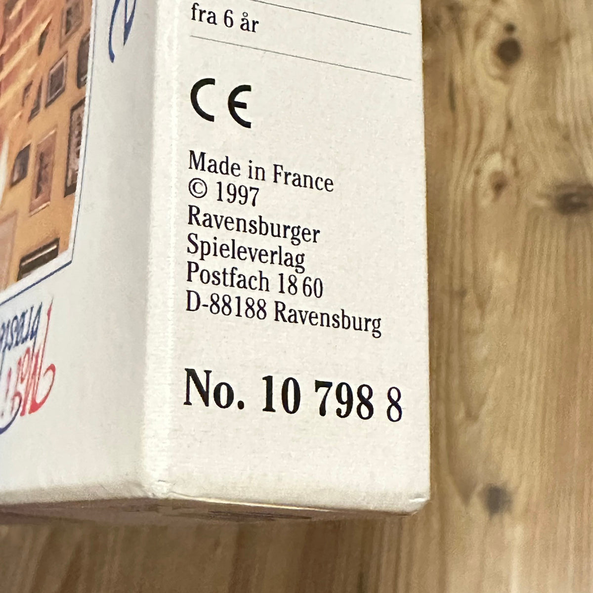 Mot i brøstet puslespill 100