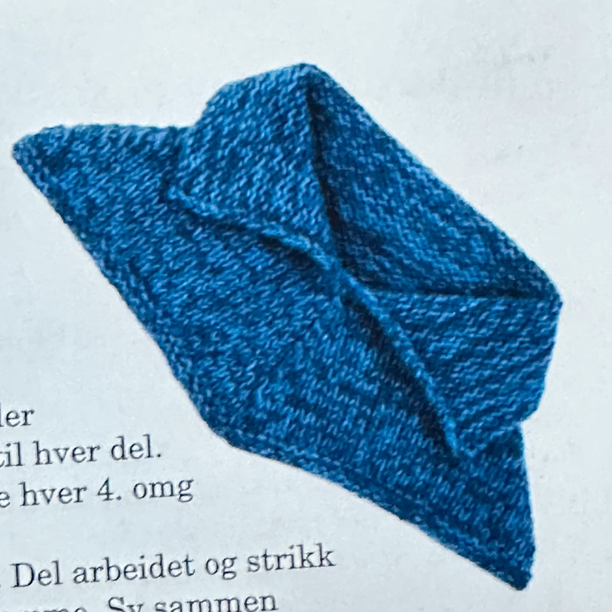 Jul i Blåfjell strikkeoppskrifter