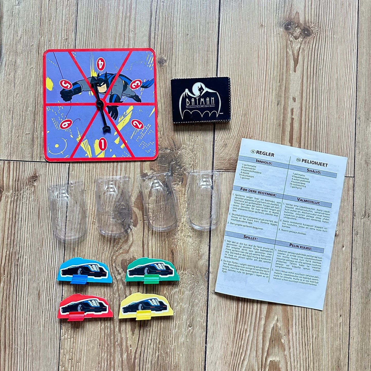 BATMAN The Animated Series - Gigantik Crime Wave Game (1995)