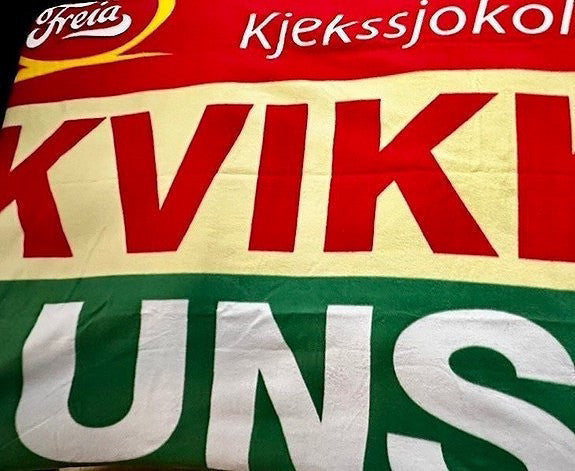 Freia KVIKK LUNSJ original Pledd i fleece (ubrukt)