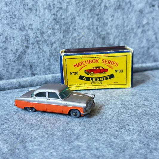MATCHBOX SERIES nr. 33 Ford Zodiac MKll Sedan SPW fra 1957