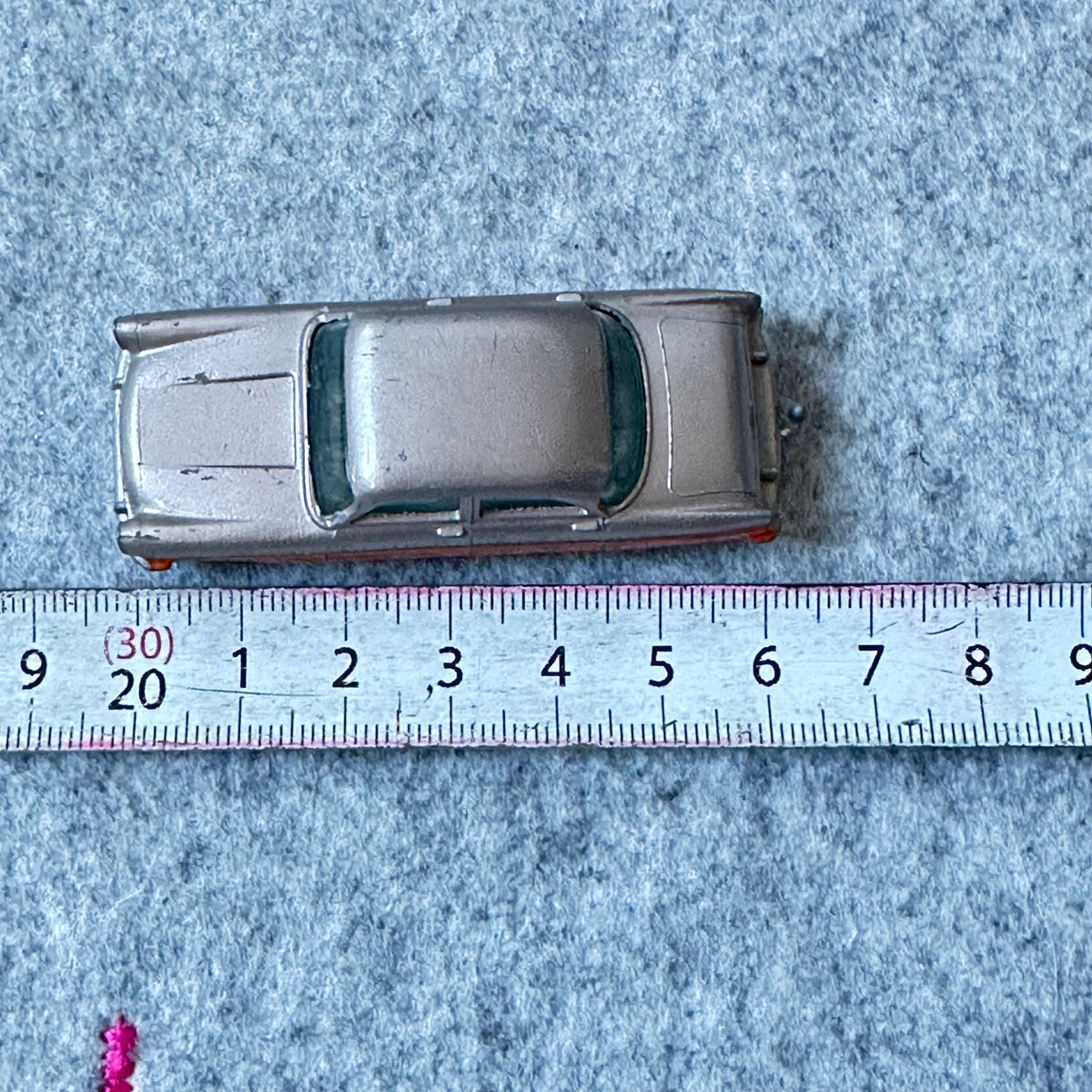 MATCHBOX SERIES nr. 33 Ford Zodiac MKll Sedan SPW fra 1957