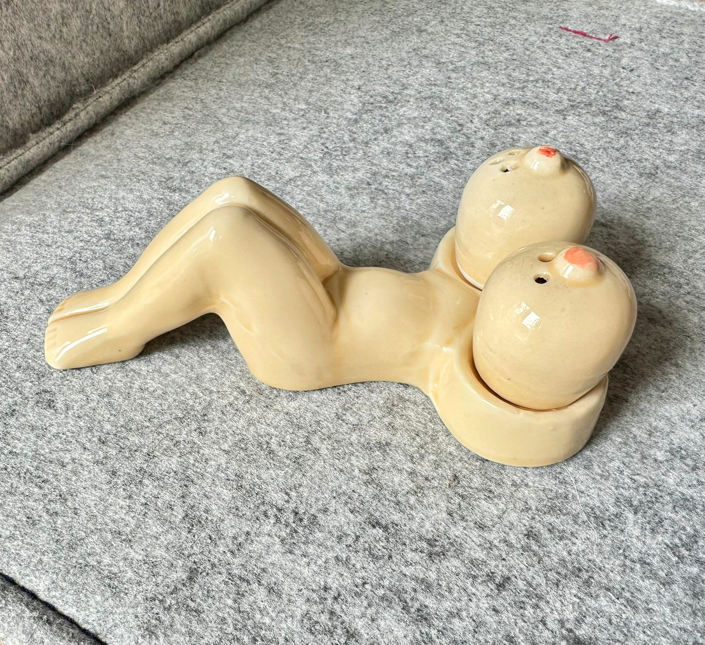 Vintage Pinup Dame Salt og Pepperbøsse i porselen