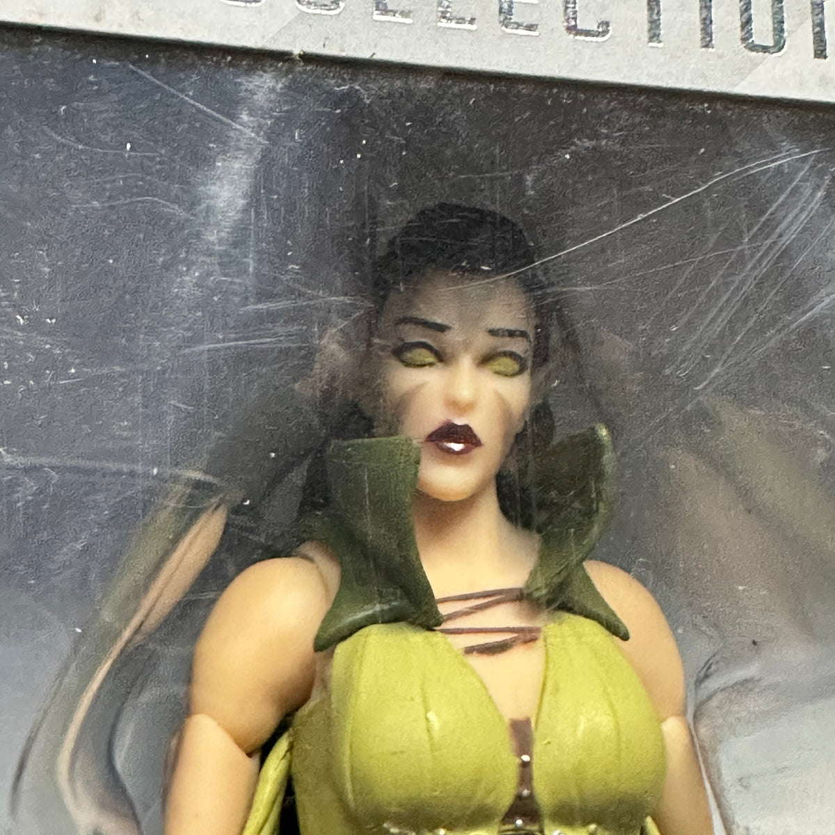 Magic The Gathering Legacy Collection 4.
Nissa Revane Action Figure Funko