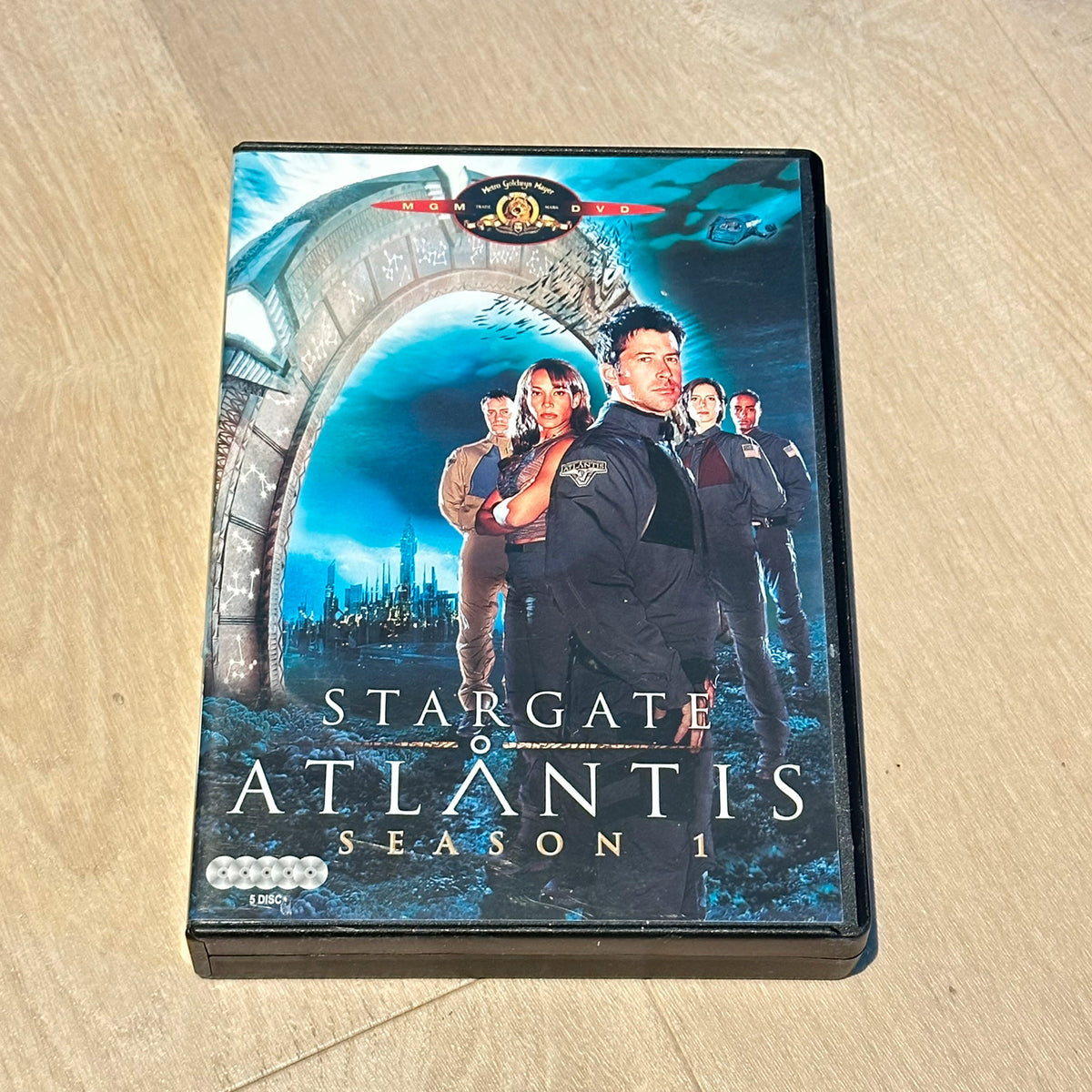 STARGATE ATLANTIS - komplett serie (DVD) Norsk tekst