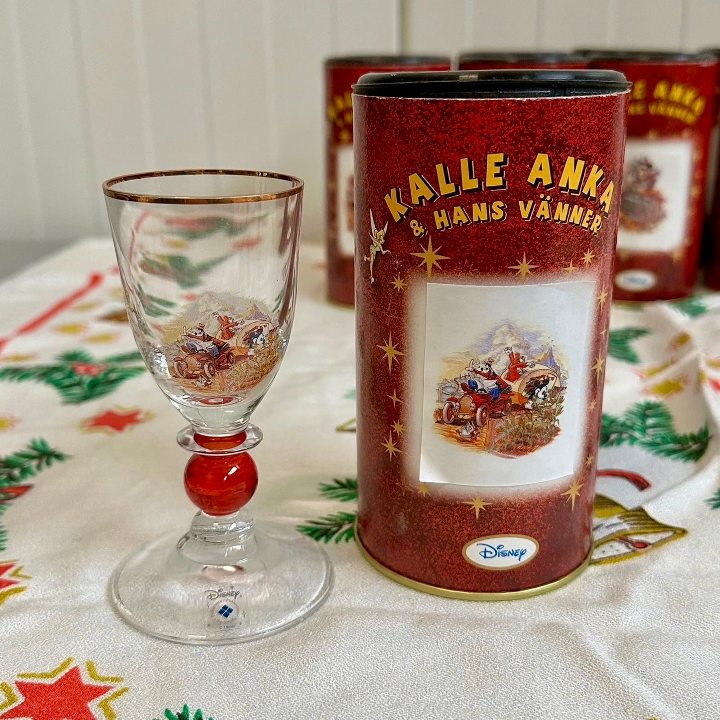 FIRKLØVEREN DISNEY glass - Ny og ubrukt