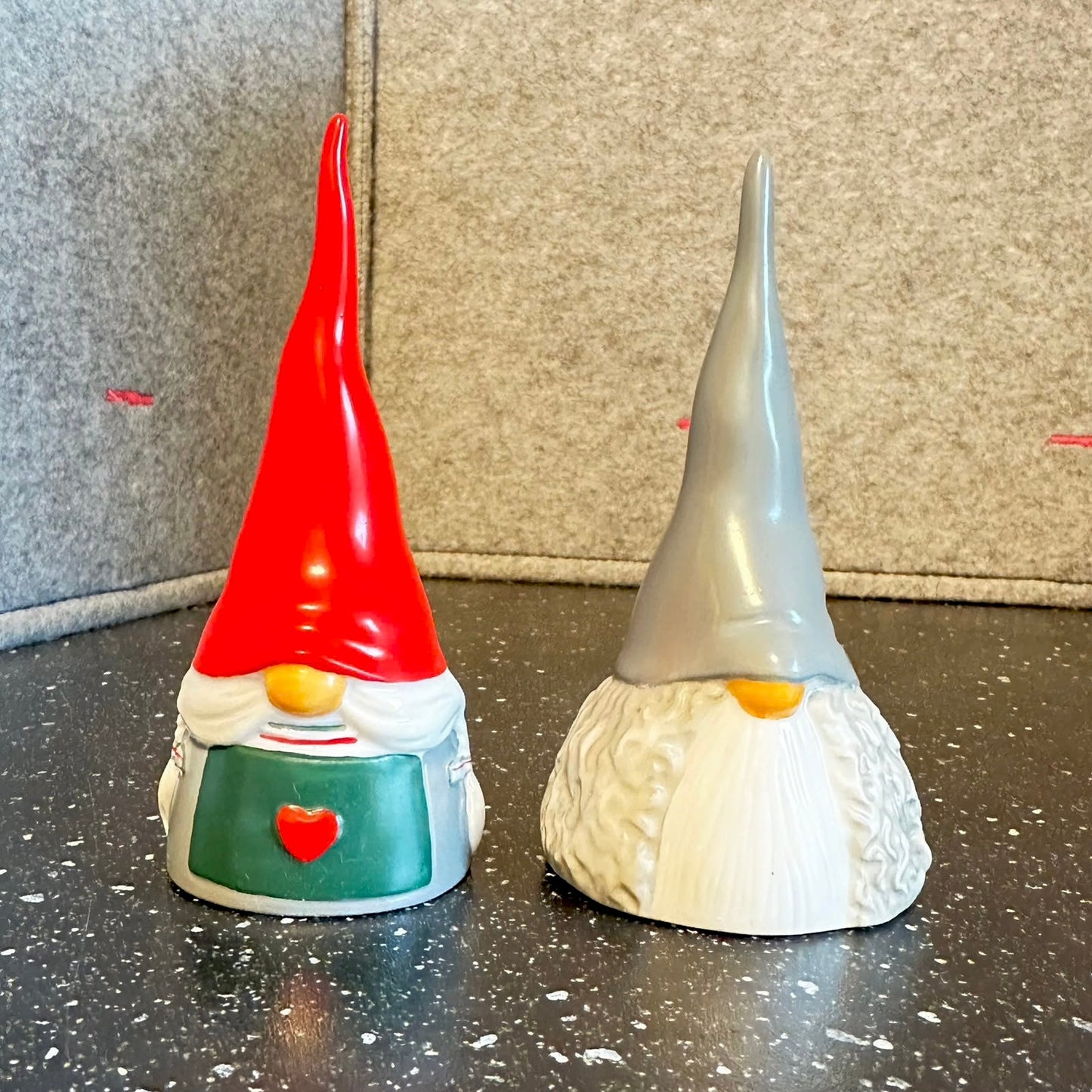 5 stk Nisser til Åsas jul / Åsas Tomtebod fra Firkløveren, i esker !