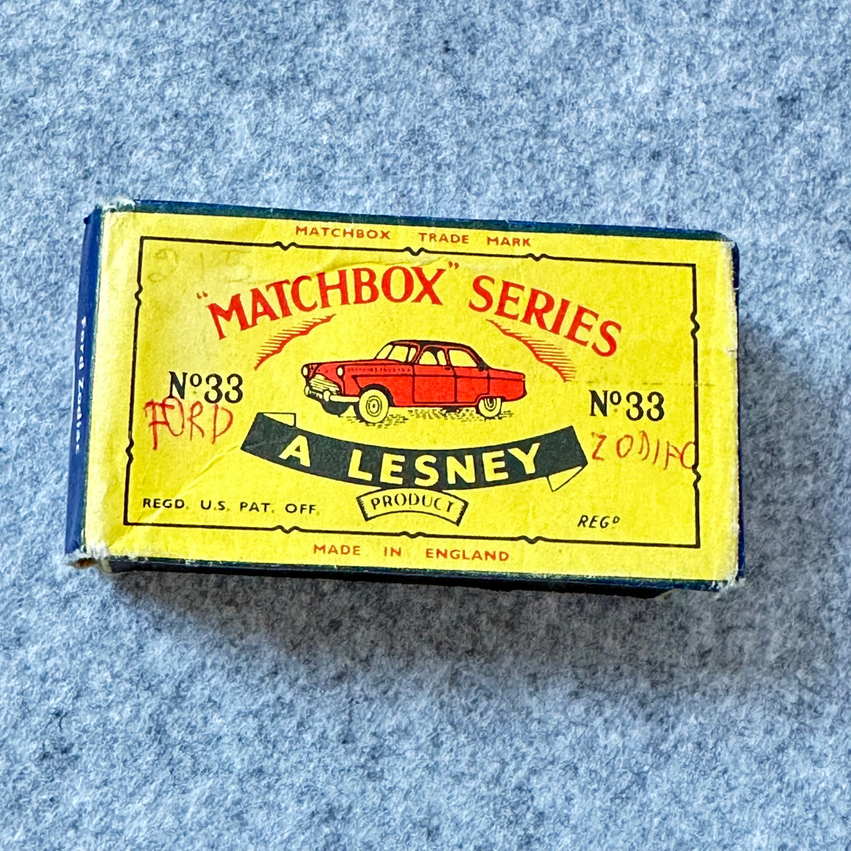 MATCHBOX SERIES nr. 33 Ford Zodiac MKll Sedan SPW fra 1957