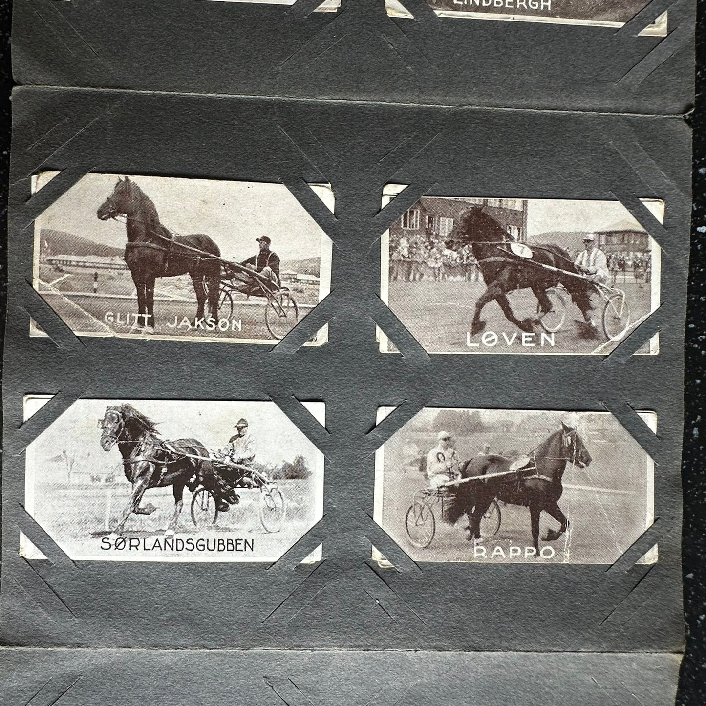 Gammelt samlealbum fra J. L. Tiedemanns - komplett med 48 samlekort