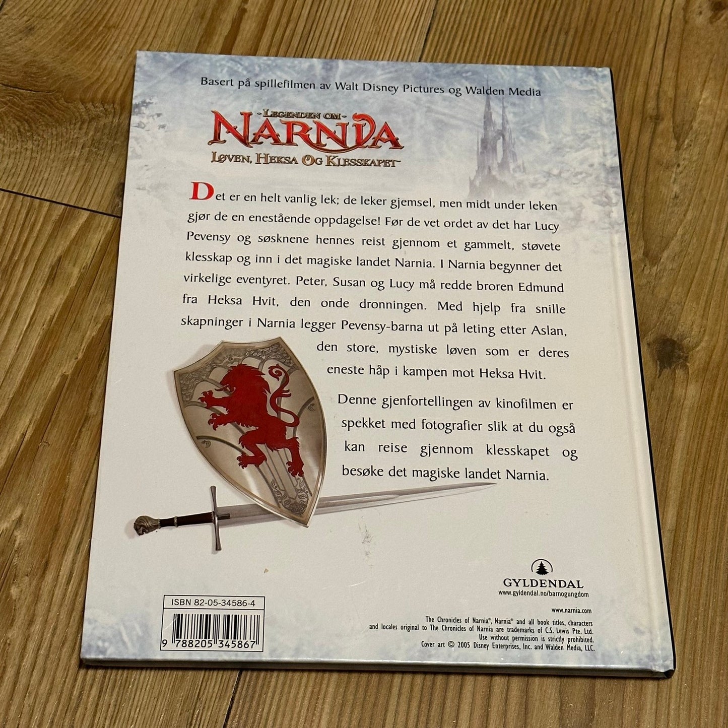 Legenden om Narnia - Løven, Heksa og Klesskapet (bok fra 2005)