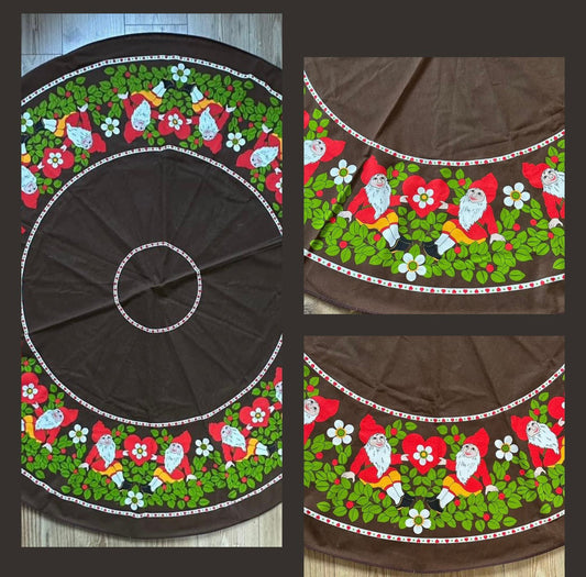 Vintage - Stor flott juleduk med retro julemotiv