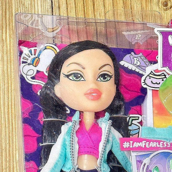 BRATZ JADE - FierceFitness Doll - Ny i eske ! (fra 2015)