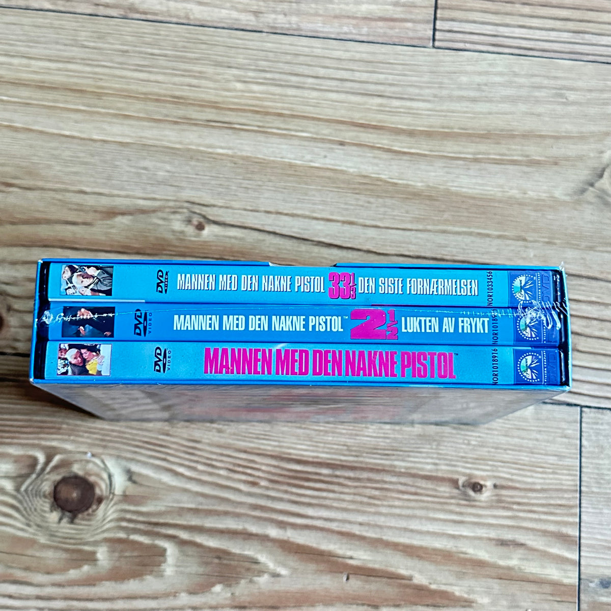 Mannen med den nakne pistol - Samleboks (DVD) - Ny i plast !