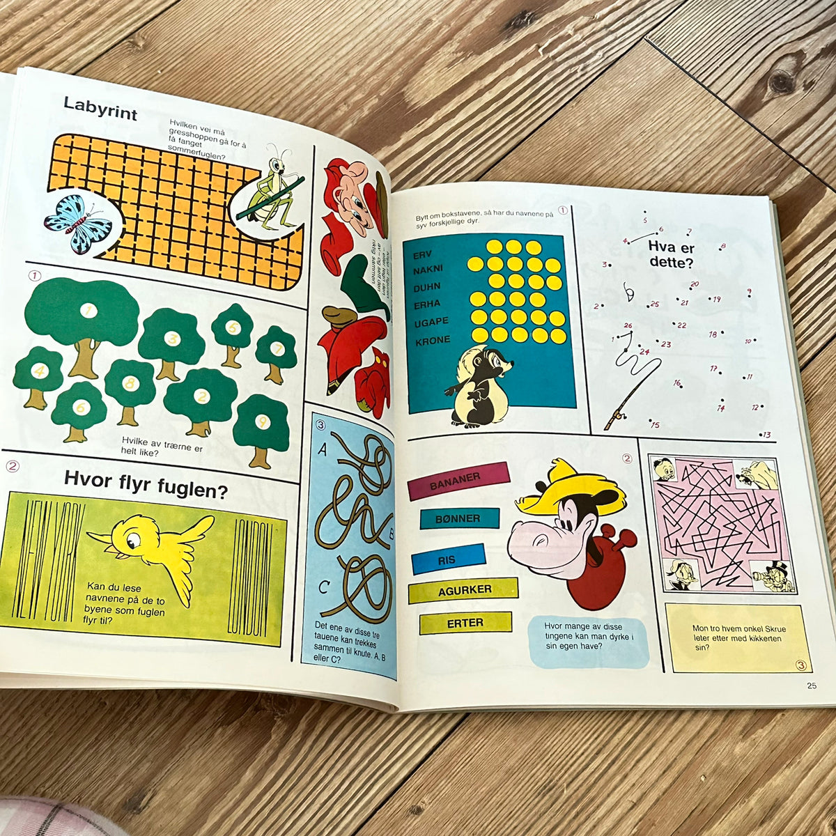 Gammel Aktivitetsbok med Walt Disney fra 1977 - ubrukt !