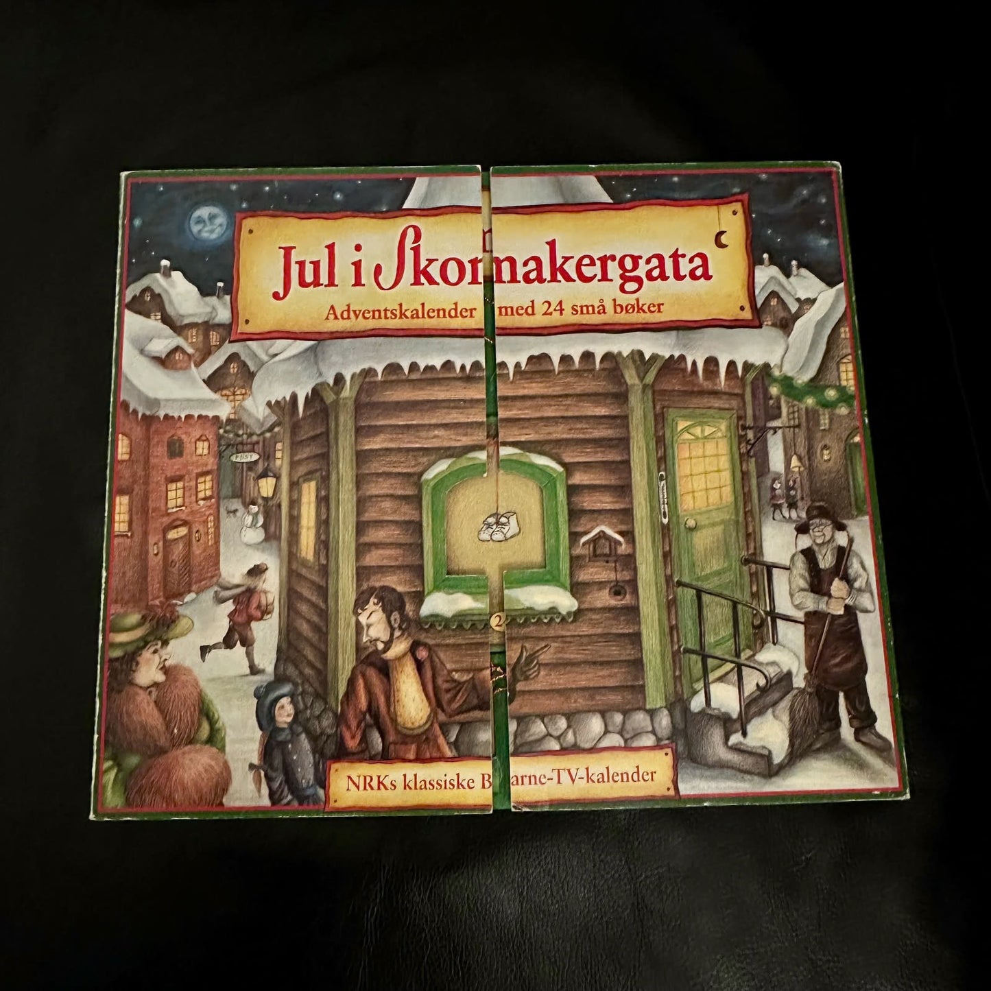 Jul i Skomakergata Adventskalender med 24 små bøker.