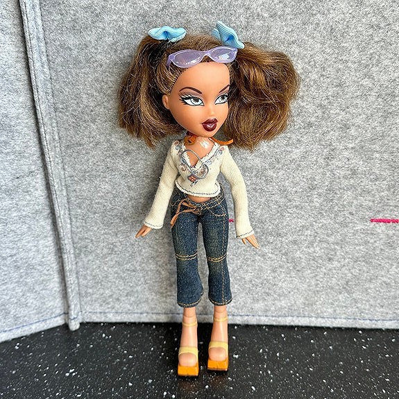 BRATZ Dukke med klær (1. Generasjon fra 2001)