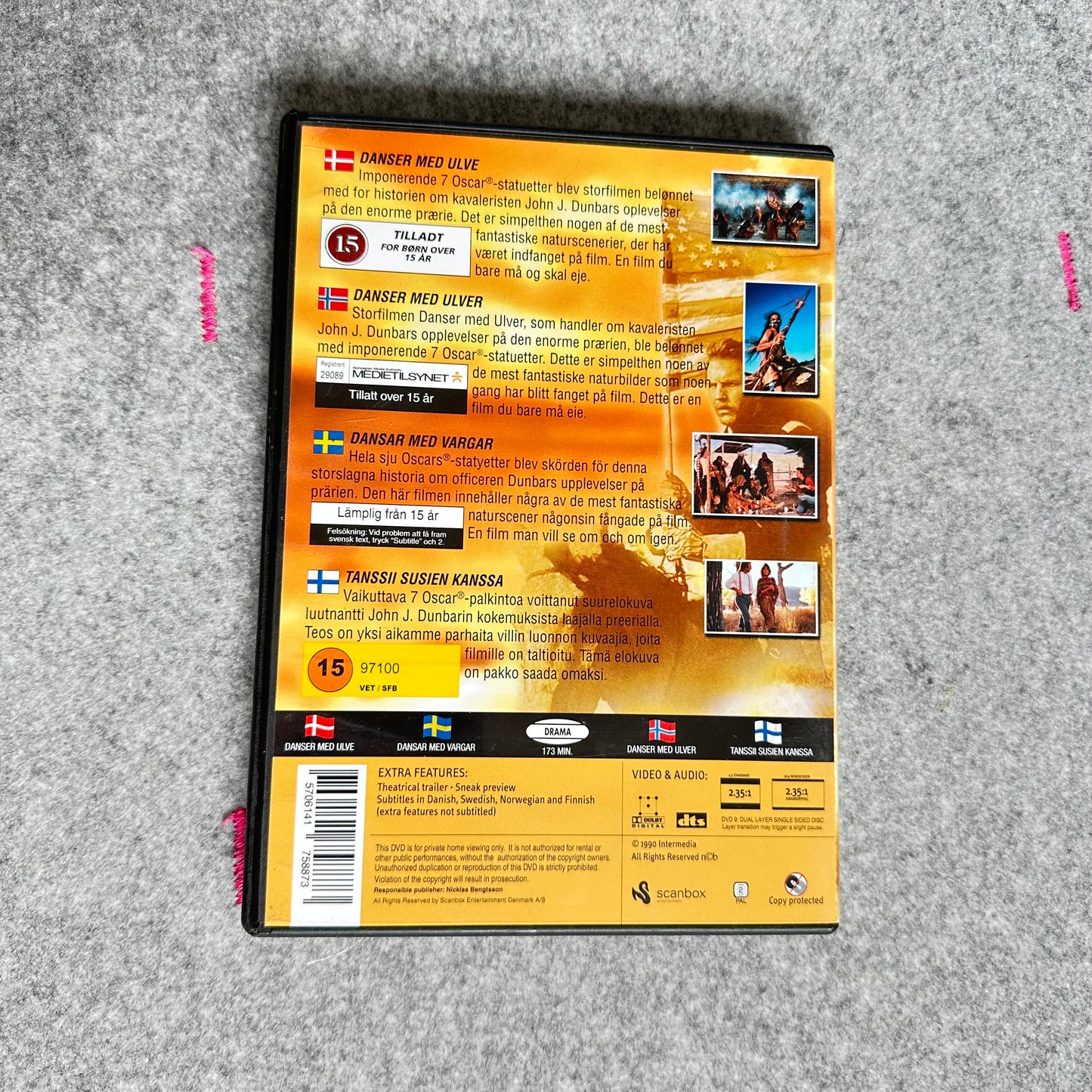 Danser med ulver (DVD)- Ny i plast !
