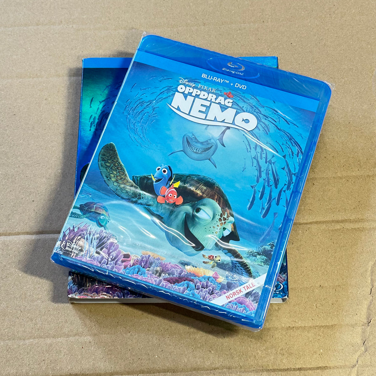 Oppdrag NEMO (Blu-ray + DVD) - Ny i plast !