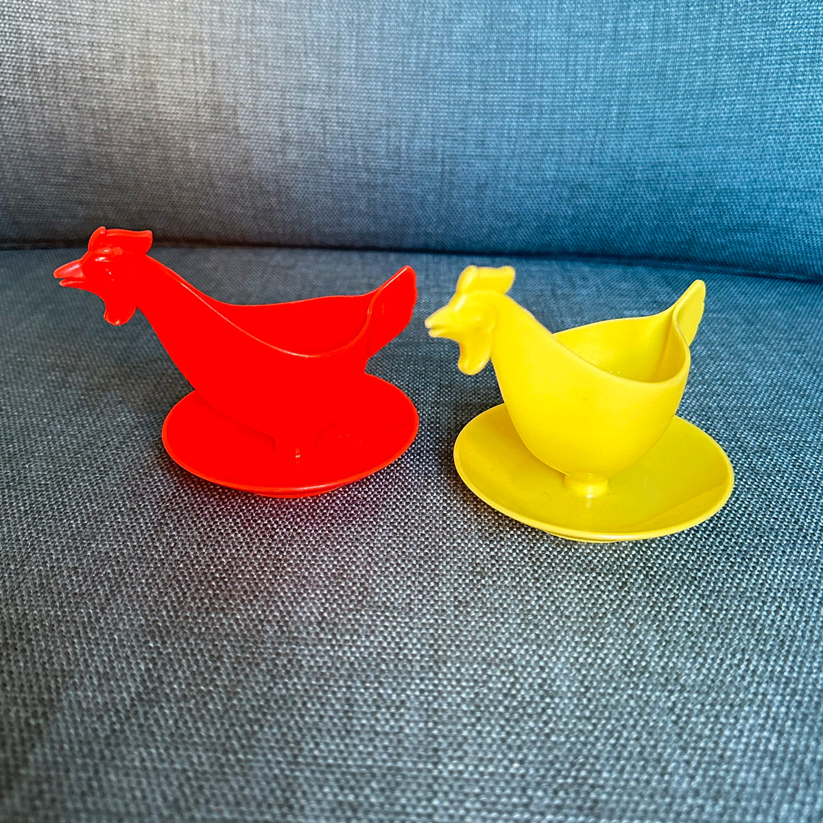2 stk vintage eggeglass i plast fra 1982