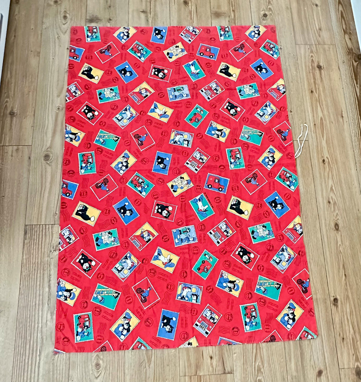 Postmann Pat dynetrekk, vintage (95 x 140cm)
