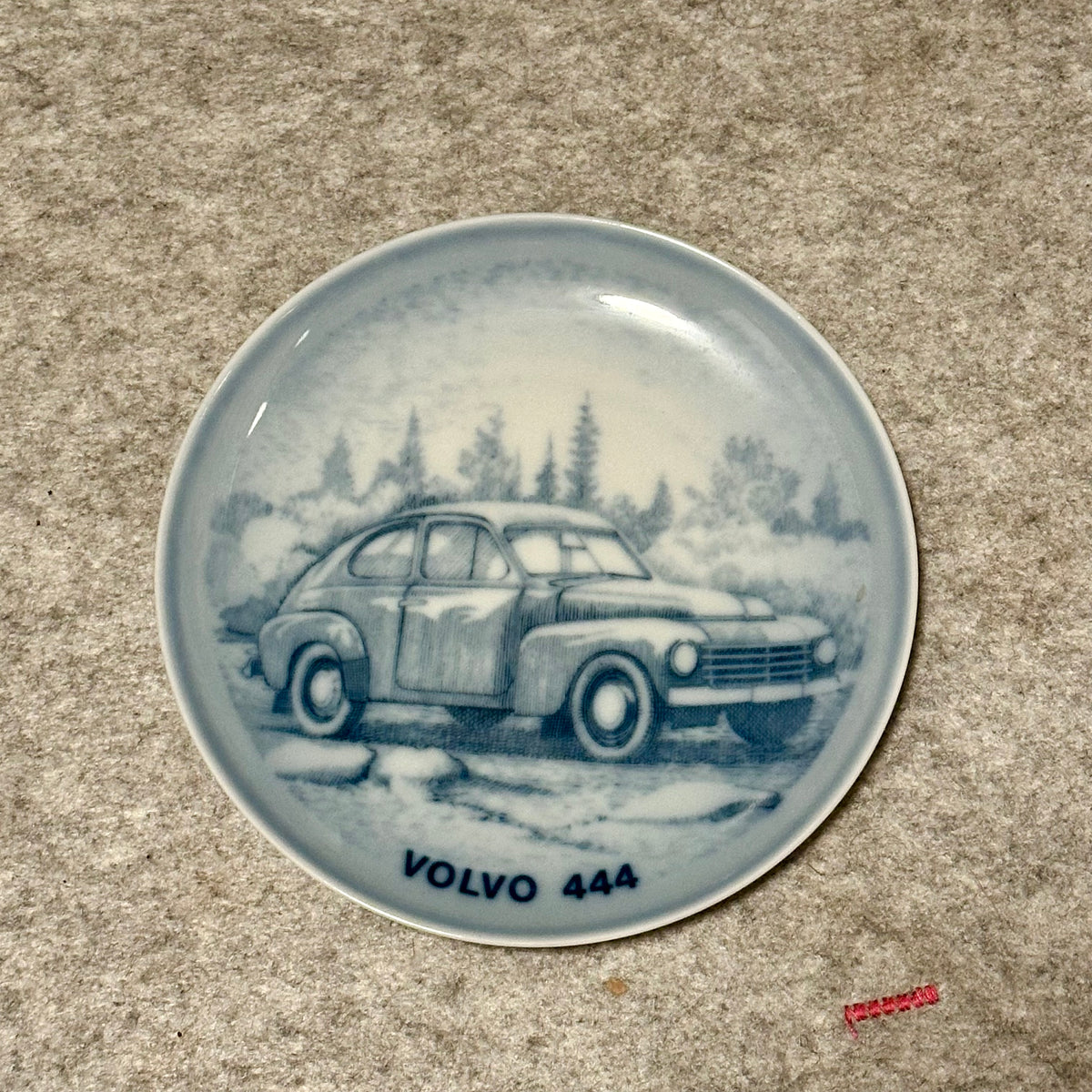Samlertallerken med VOLVO 444 (Bing & Grøndahl)