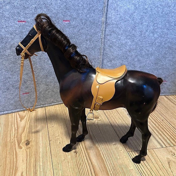 Sindys hest fra 1982 i original esken (Pedigree)