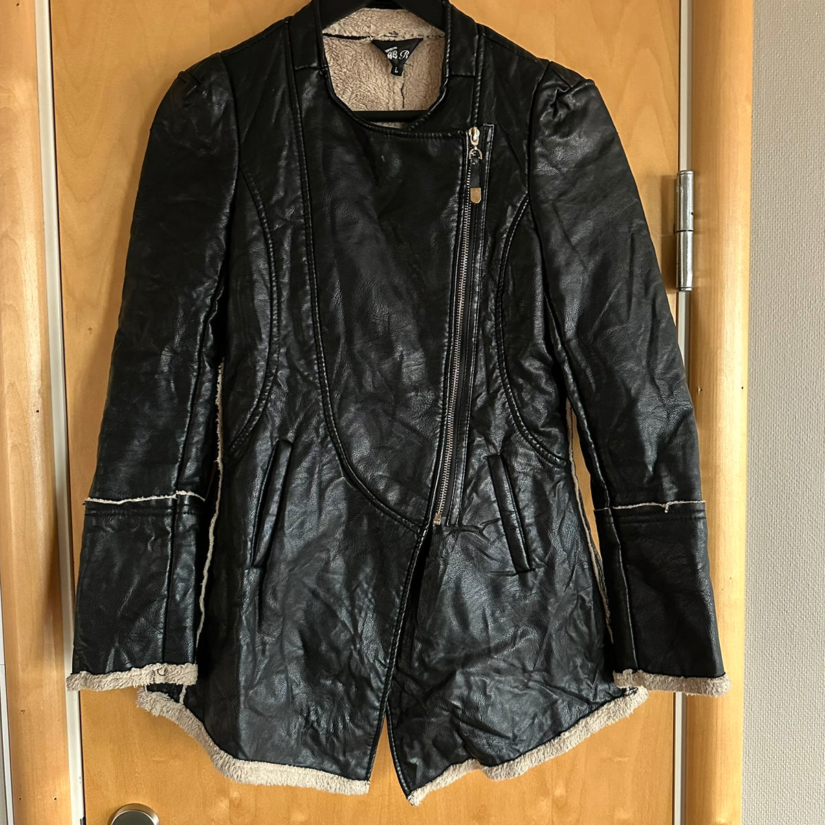 Vintage / Retro skinnjakke til dame (L)