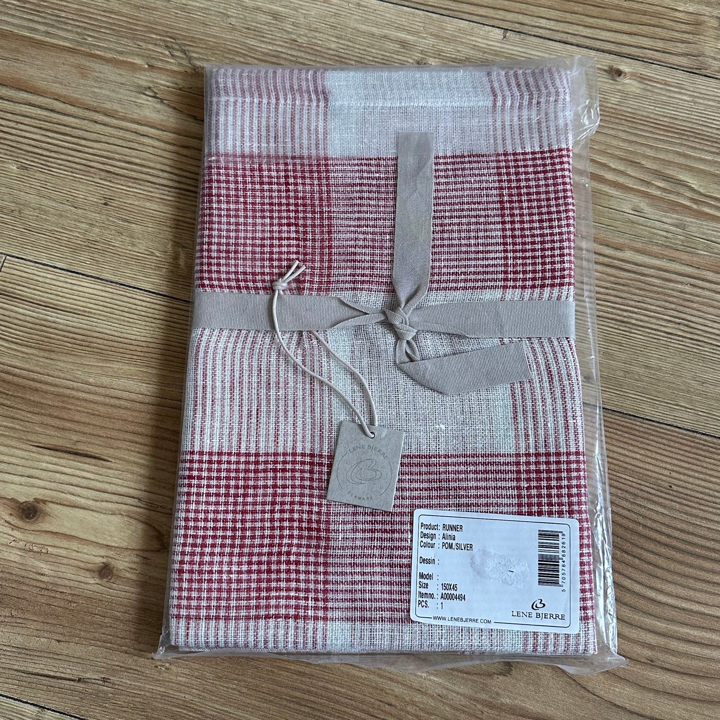 Løper fra Lene Bjerke - Nye !