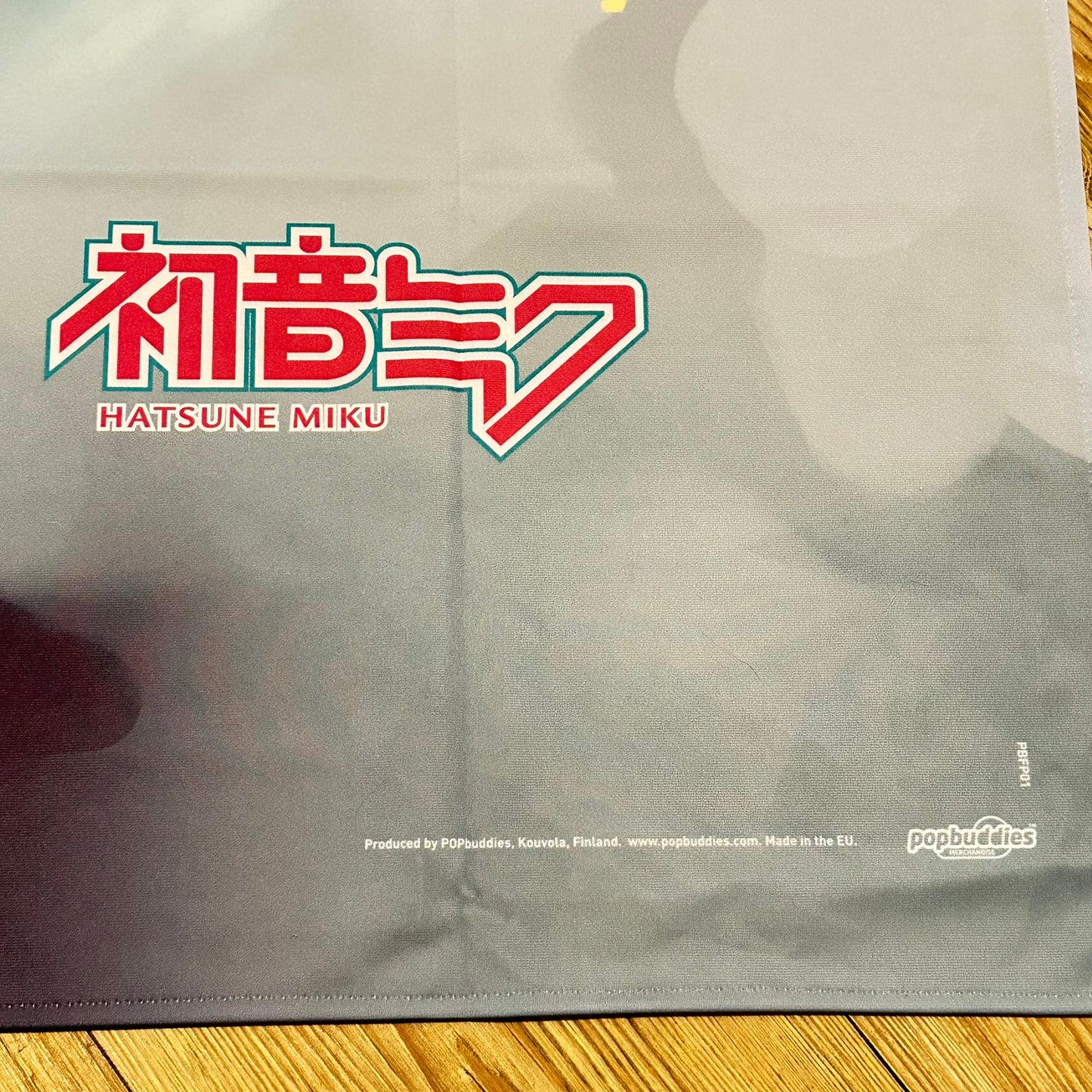 Tekstil Poster - HATSUNE MIKU (98 x 160cm) - Som ny !