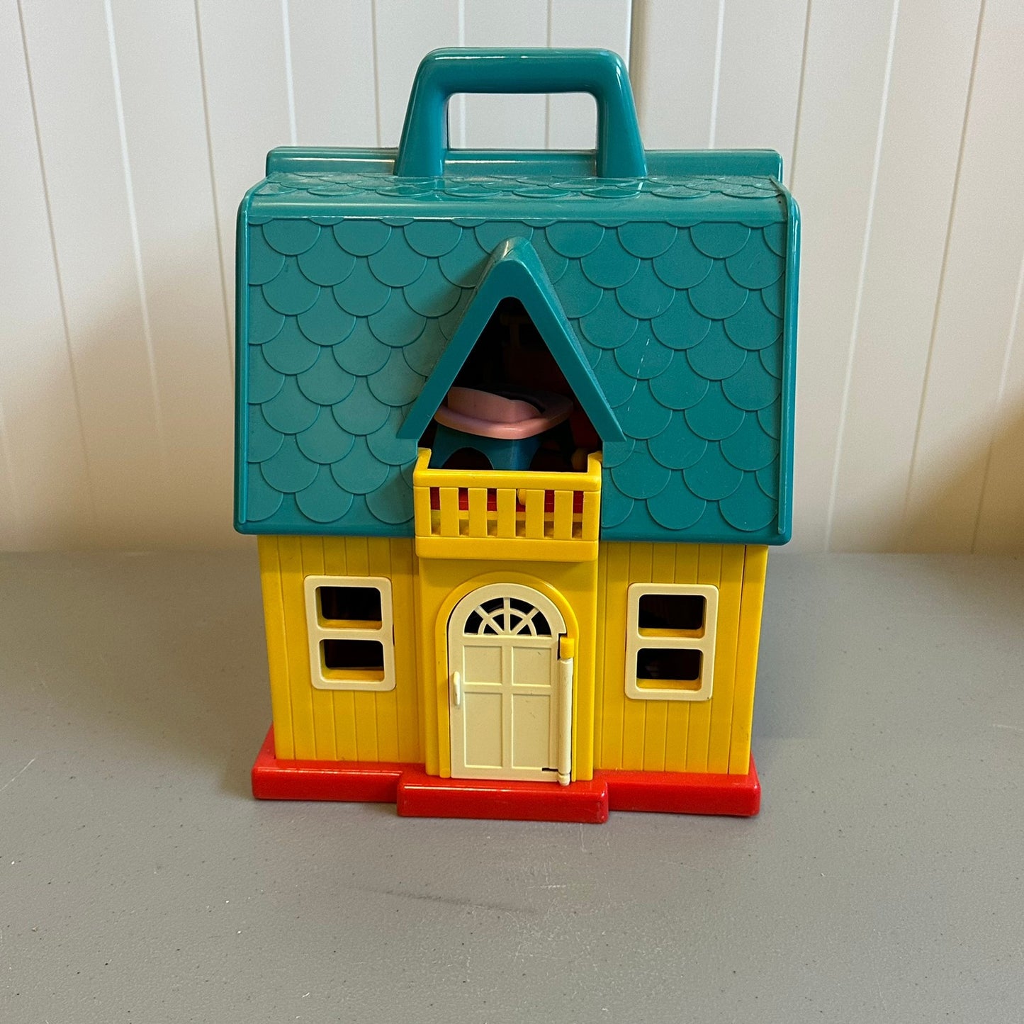 Sesam Stasjon hus med figurer og tilbehør