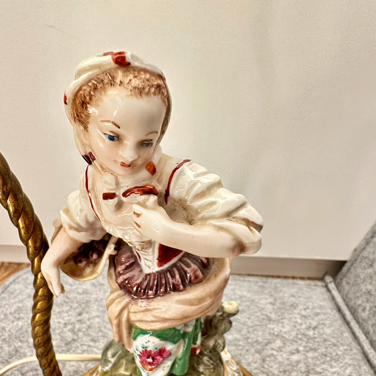 Gammel bordlampe fra ca 1950-tallet