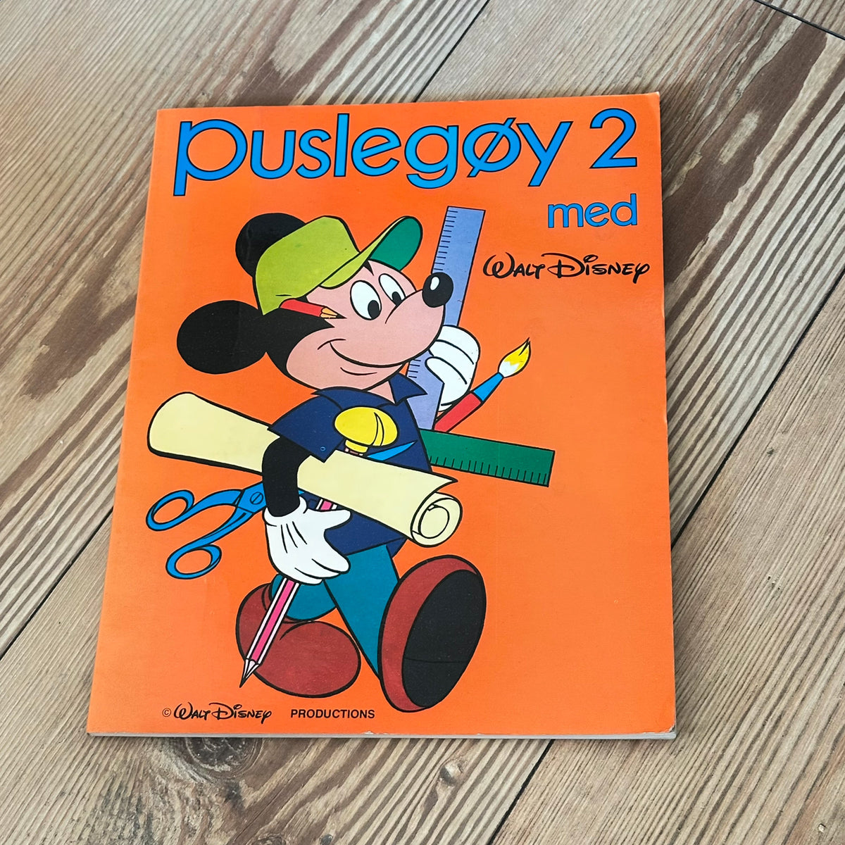 Gammel Aktivitetsbok med Walt Disney fra 1977 - ubrukt !