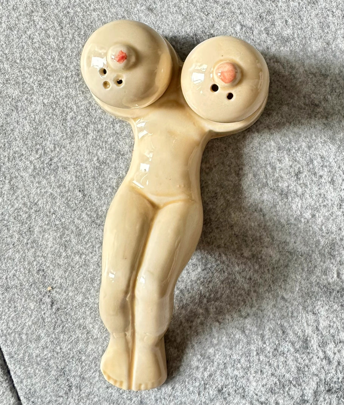 Vintage Pinup Dame Salt og Pepperbøsse i porselen