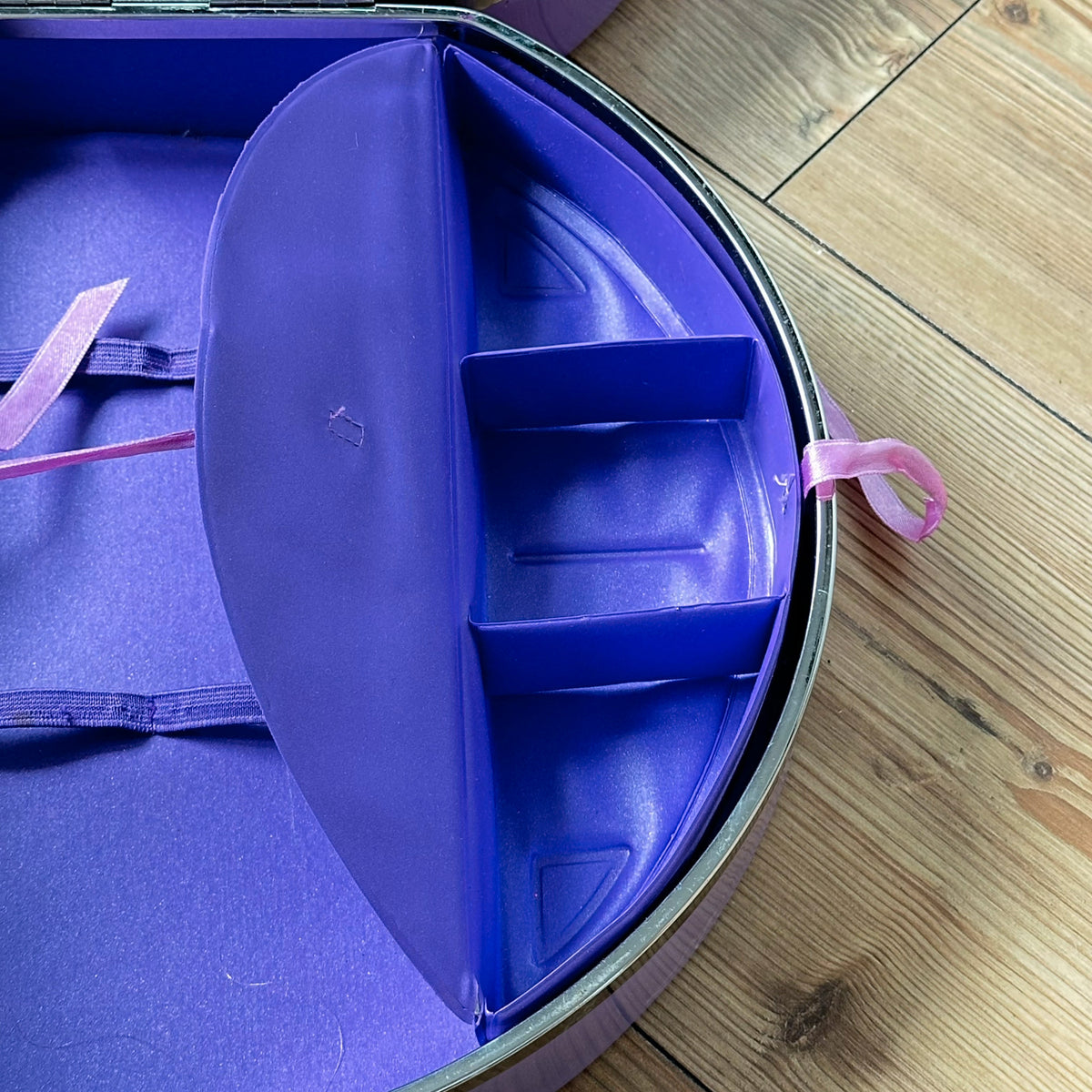 BRATZ Envogue Oppbevarings koffert fra 2004