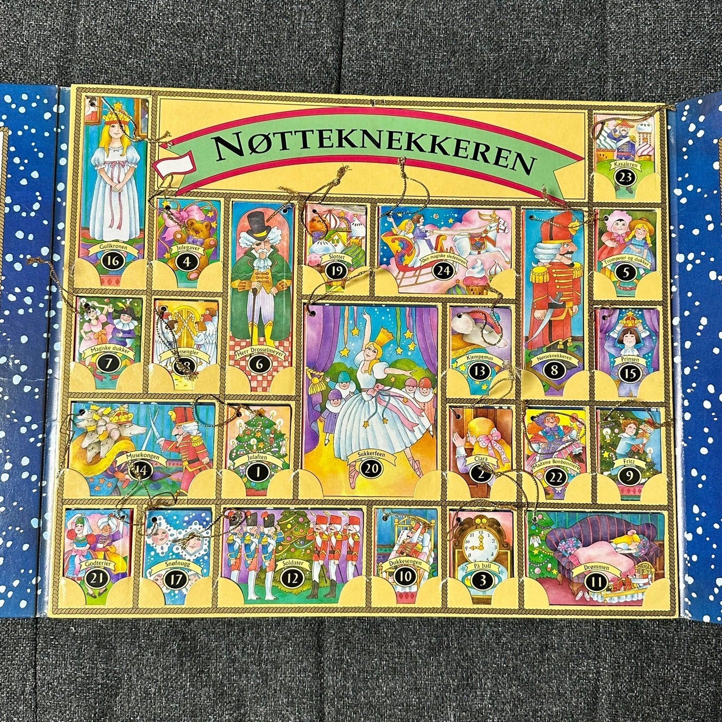 Nøtteknekkeren - Julekalender med 24 små bøker (fra 1998)