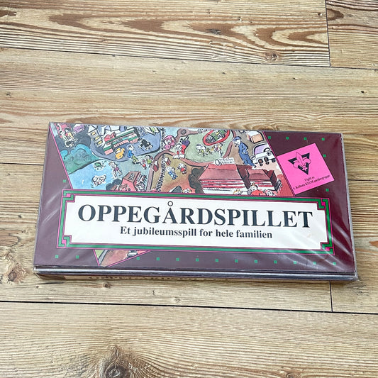 OPPEGÅRDSPILLET (1989)