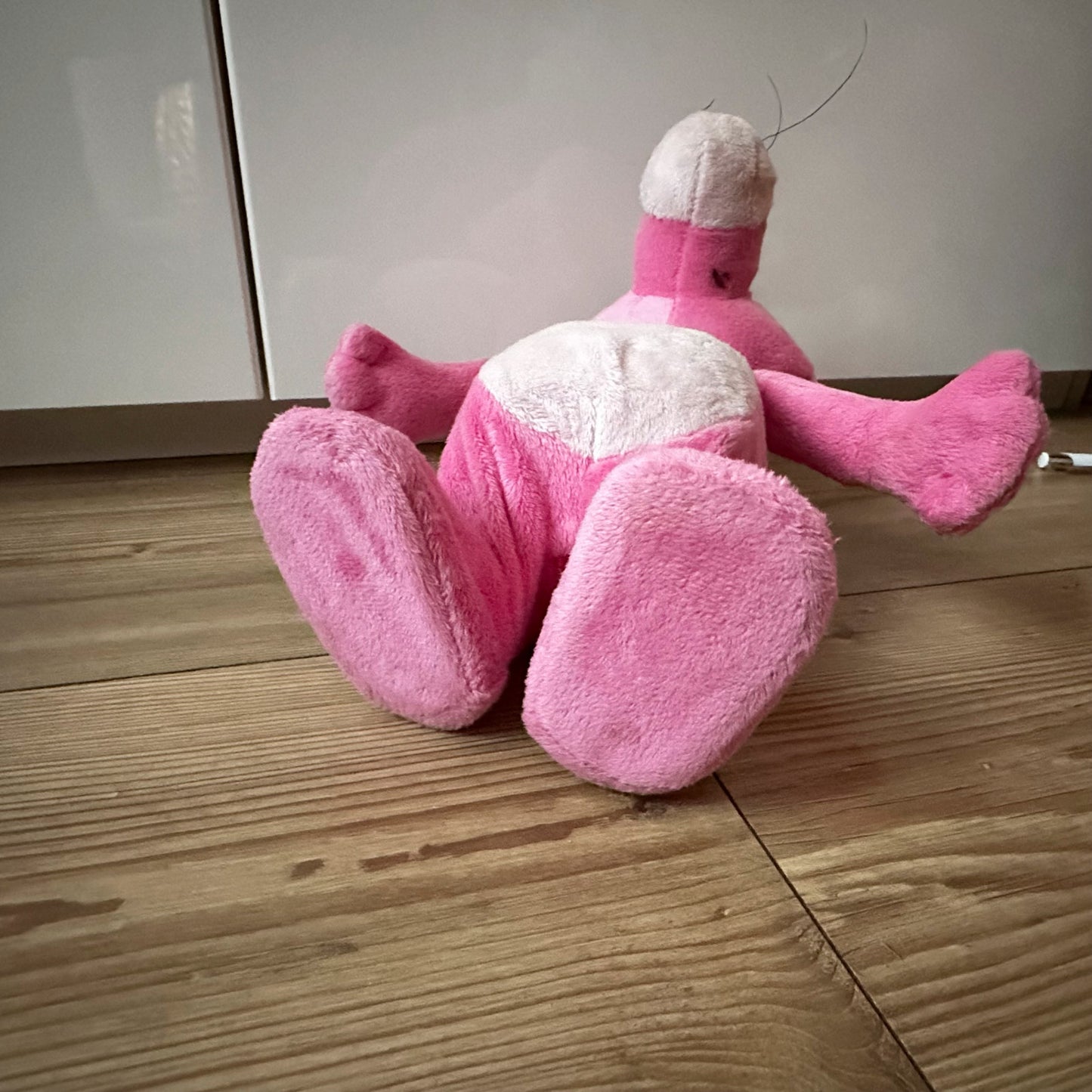 Den Rosa Panteren - Dansende bamse med lyd, spiller ledmotivet til Rosa Panteren